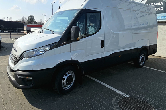 IVECO Daily 35S16A8 V FURGON